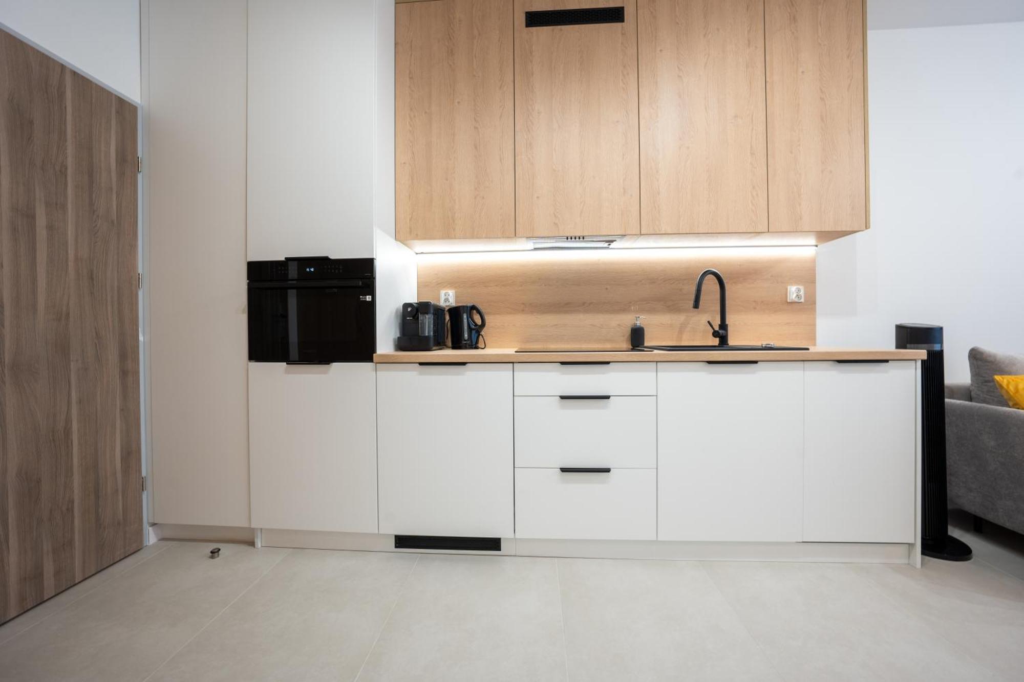 Miodowy Apartament Z Duzym Tarasem W Rewalu, Blisko Morza Exterior foto